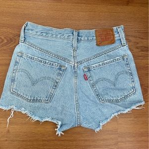 Levis 501 denim blue shorts W24